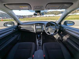 2016 Toyota Corolla - Thumbnail