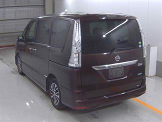 2016 Nissan Serena - Thumbnail