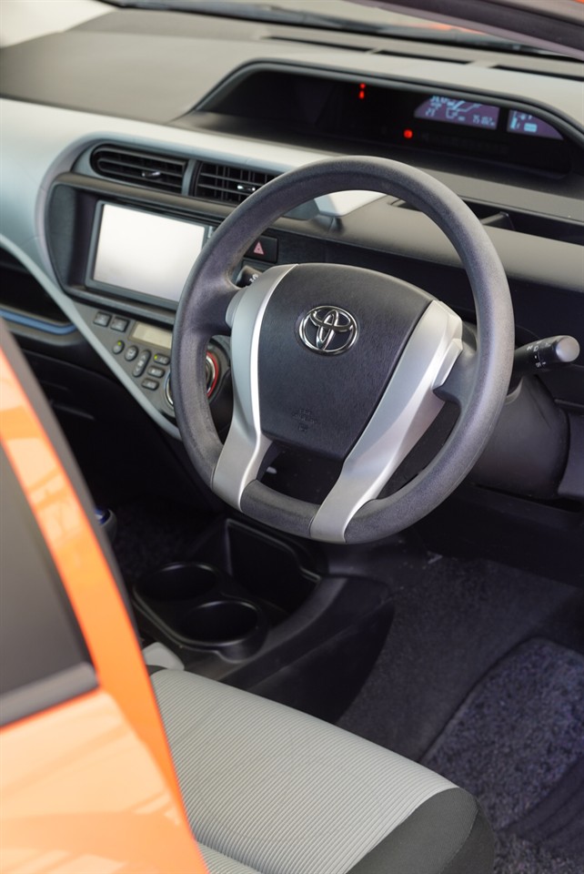 2014 Toyota AQUA